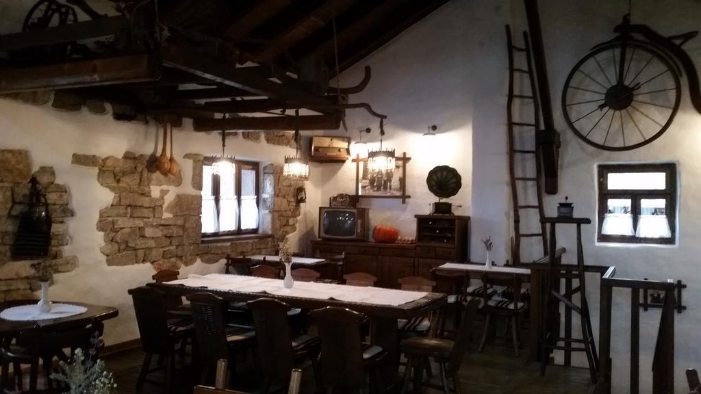 Farm Stay Cardaklije Кулен Вакуф Экстерьер фото