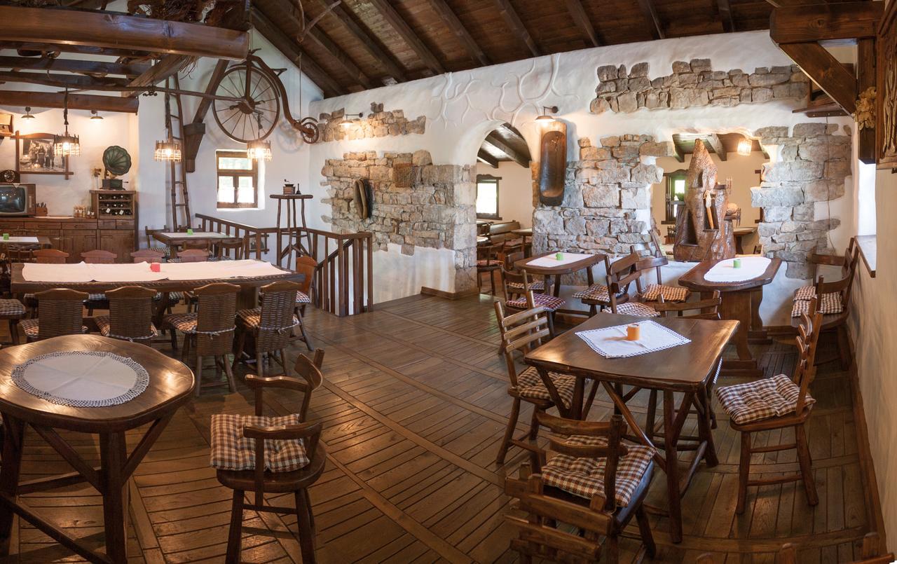 Farm Stay Cardaklije Кулен Вакуф Экстерьер фото
